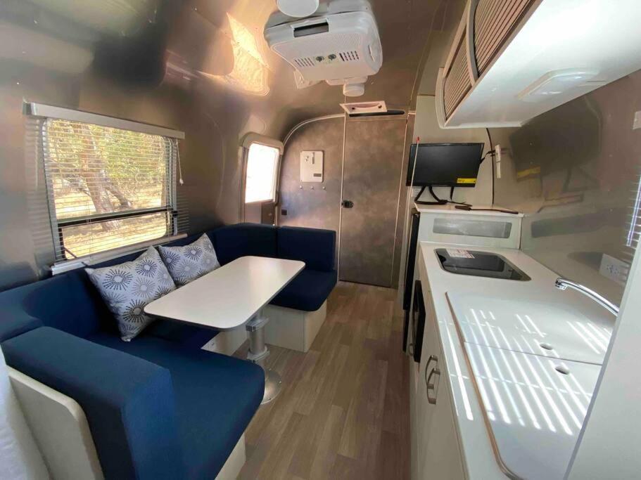 Modern Airstream With Amazing View - 10 To 15 Minutes From Kings Canyon National Park Dunlap 외부 사진