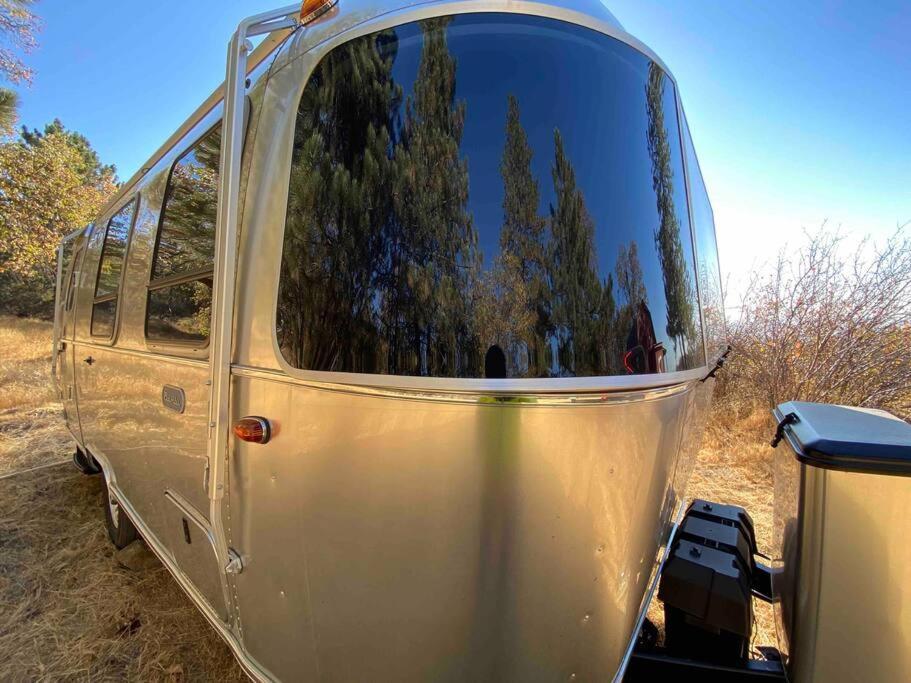 Modern Airstream With Amazing View - 10 To 15 Minutes From Kings Canyon National Park Dunlap 외부 사진